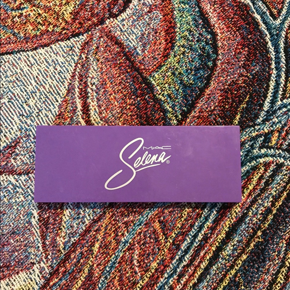 MAC Selena Palette